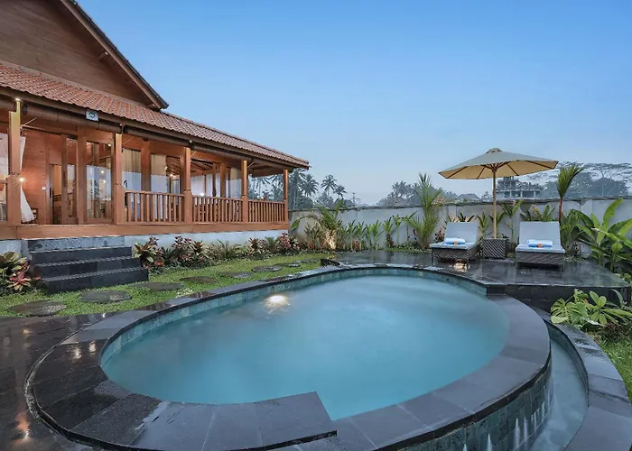 Pujawan Villa